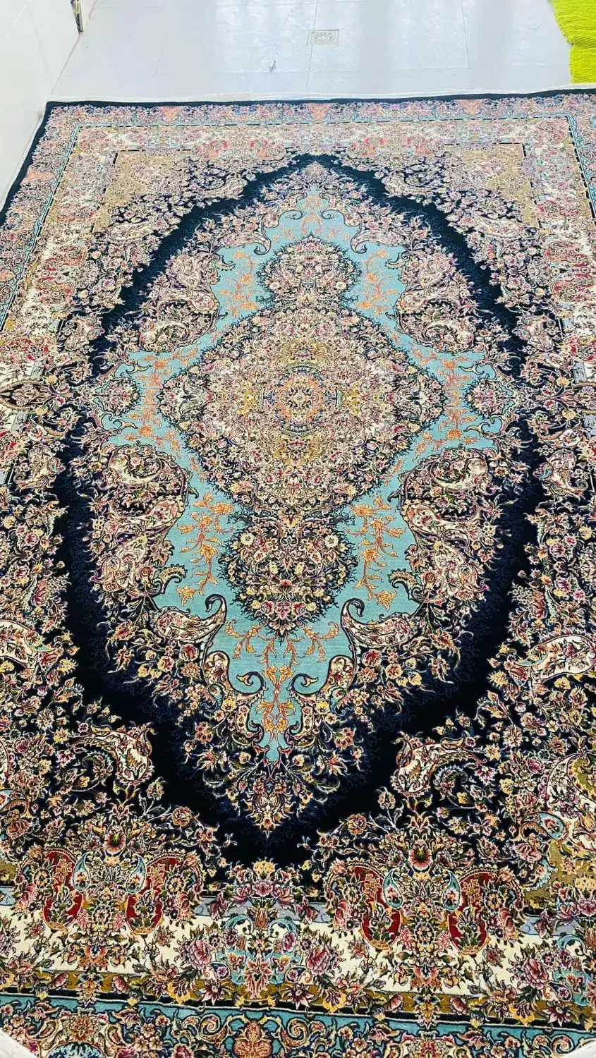 فرش ۶ متری پاتریس ۱۰۰۰ تراکم|فرش|قروه, |دیوار