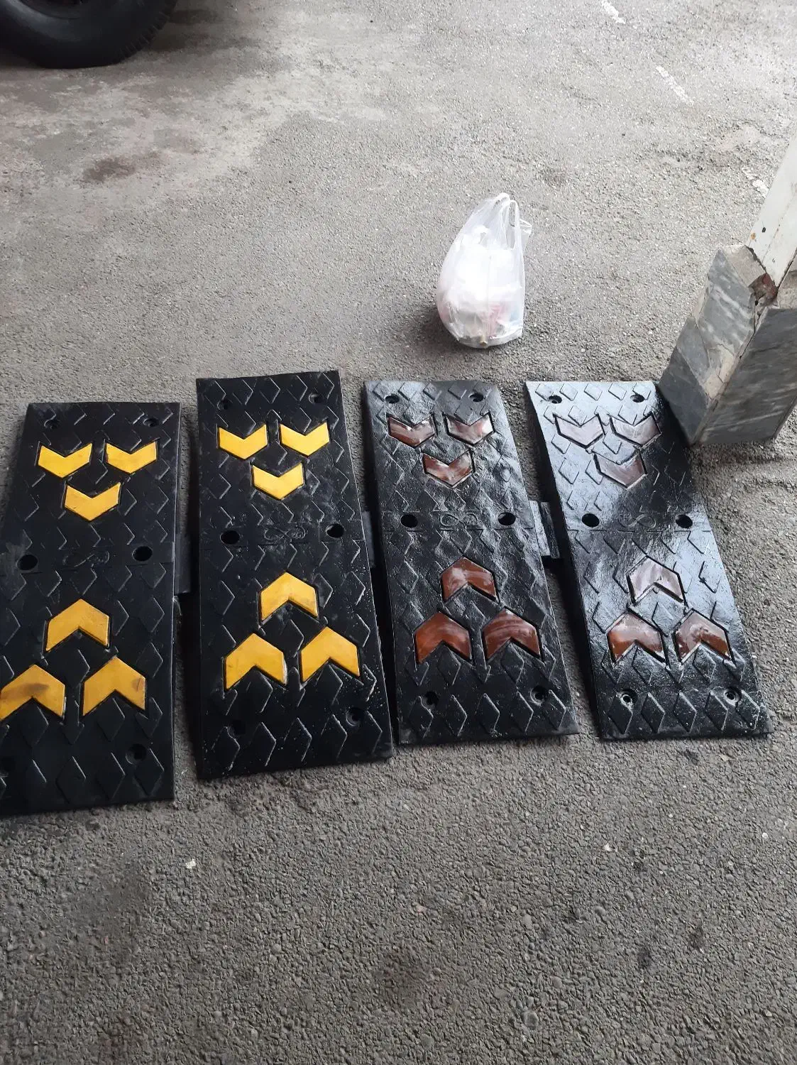 رمپ لاستیکی پارکینگ|ماشین‌آلات صنعتی|رشت, بازار|دیوار