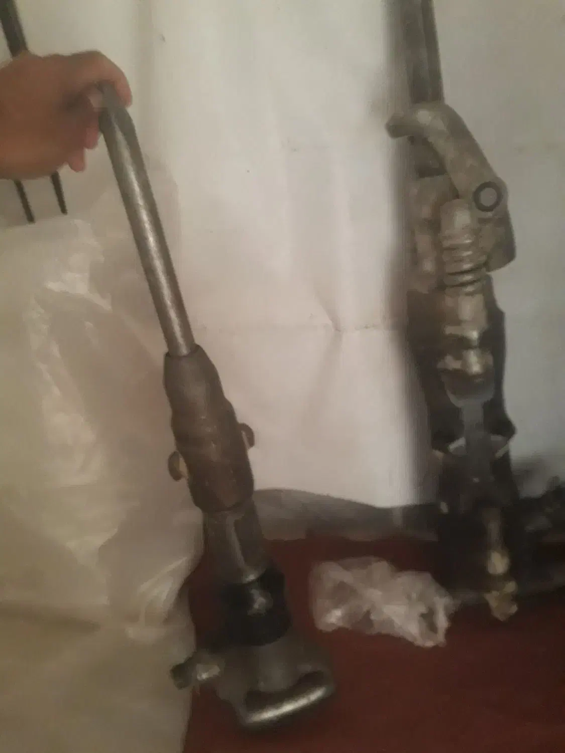 چکش بادی|ابزارآلات|ساوه, |دیوار