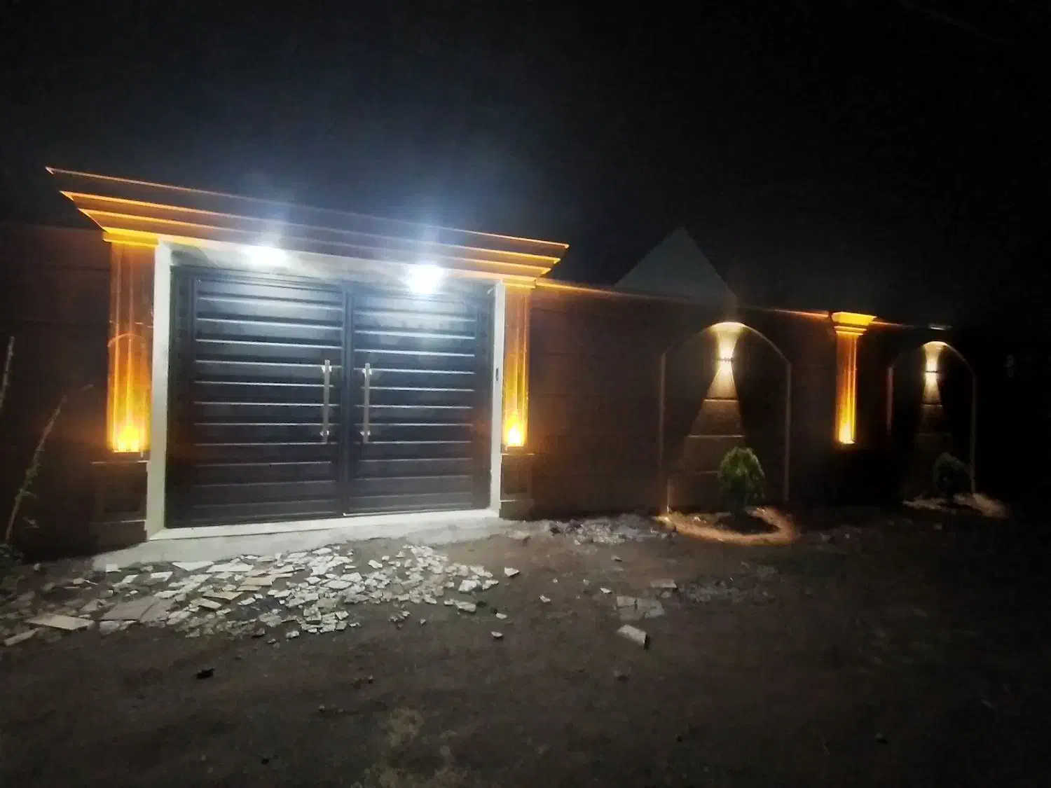 برقکاری شبانه روزی رفع اتصالی نصب وتعمیر ایفون|خدمات پیشه و مهارت|رشت, سعدی (تختی)|دیوار