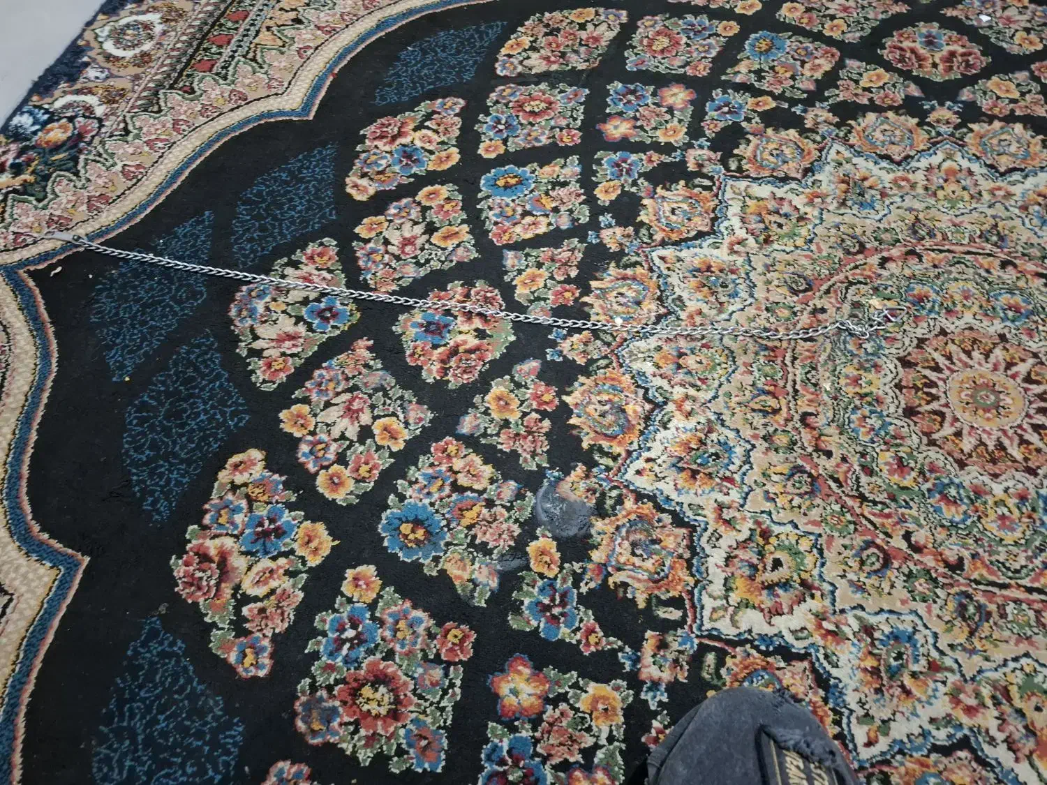 زنجیر|بدلیجات|یاسوج, |دیوار