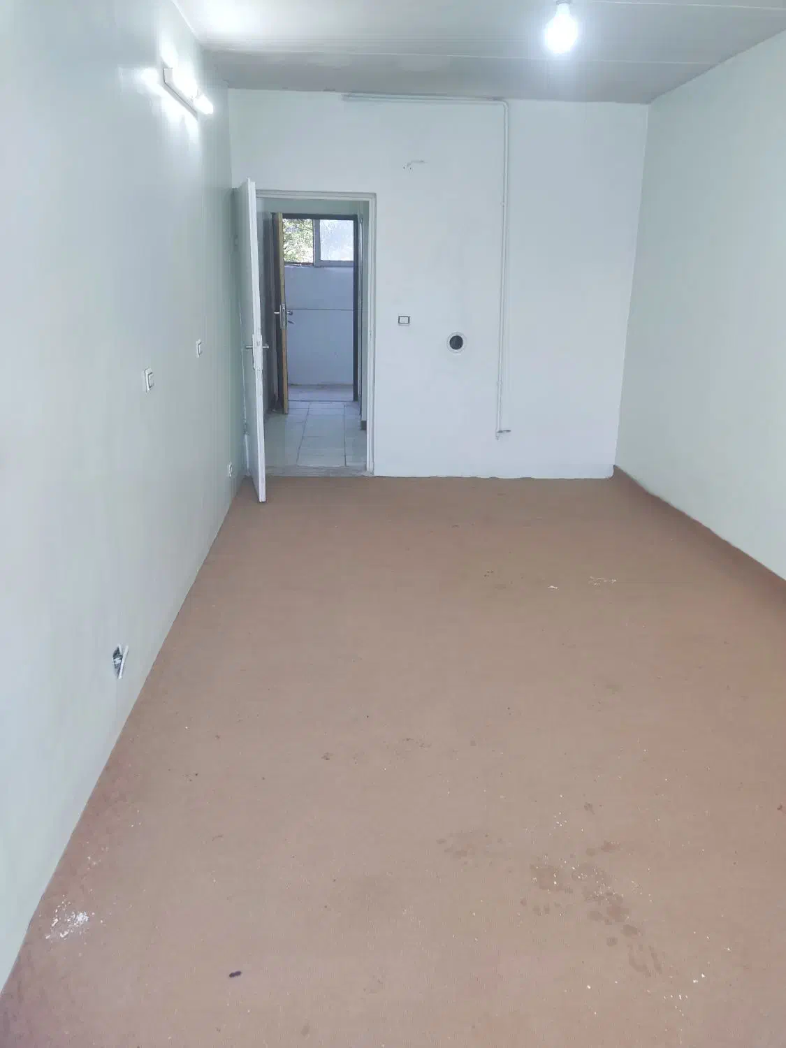 یک واحد33متری معروف به 12متری در محله آسه خوش جا|فروش آپارتمان|فولادشهر, A3|دیوار