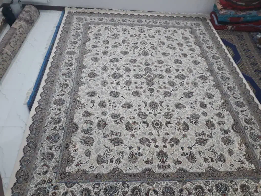 فرش 12 متری 1200 شانه آکریلیک 10 رنگ کرم|فرش|بهارستان, |دیوار