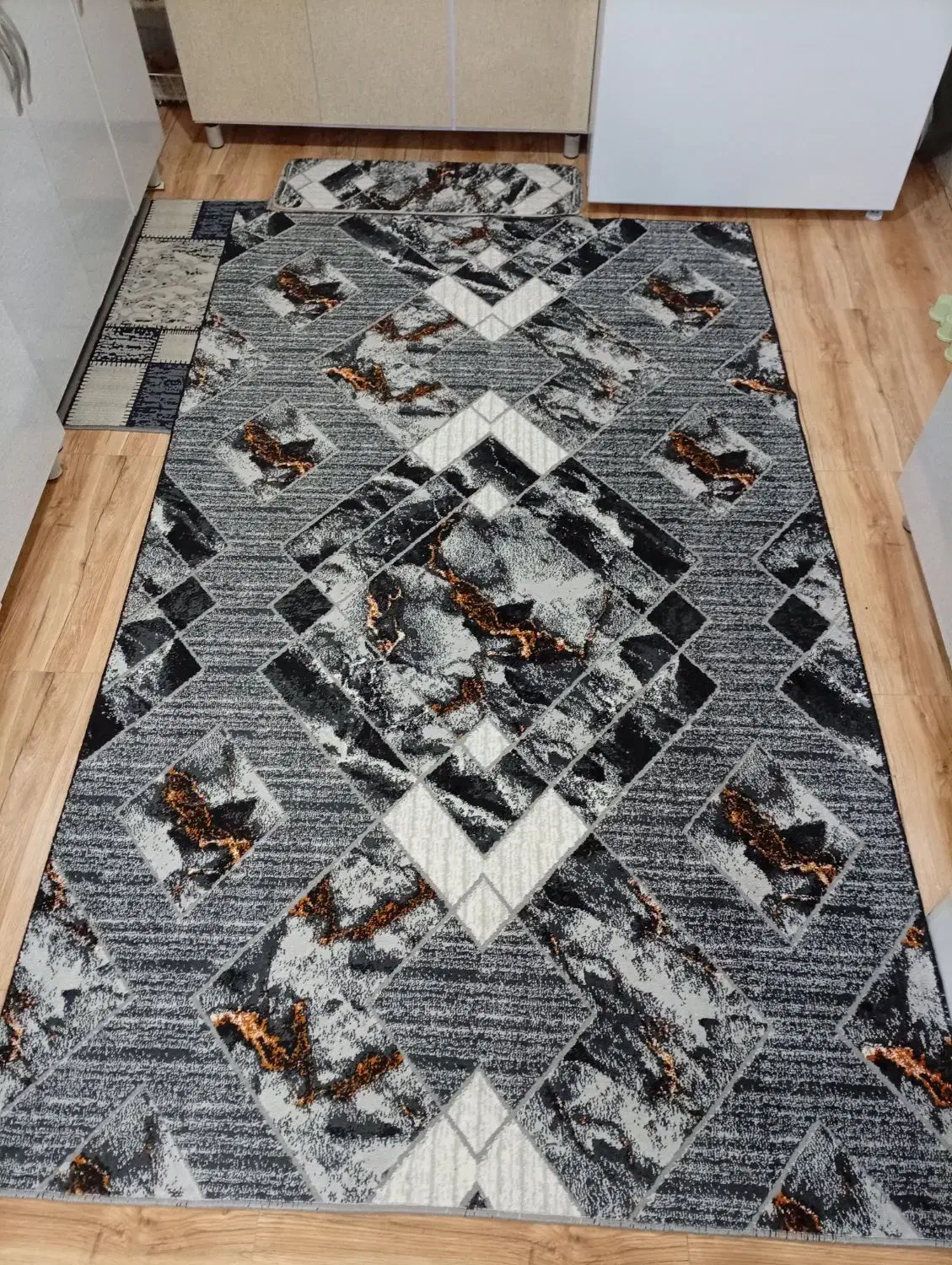 فرش آشپزخانه|فرش|اراک, |دیوار