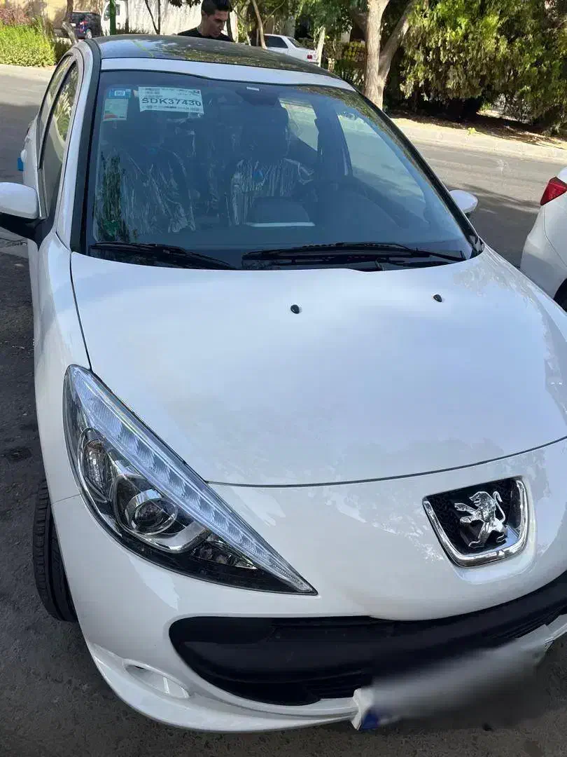 پژو۲۰۷ فلز اتومات ۱۴۰۳ نقد و اقساط|خودرو سواری و وانت|اصفهان, فرهنگیان|دیوار