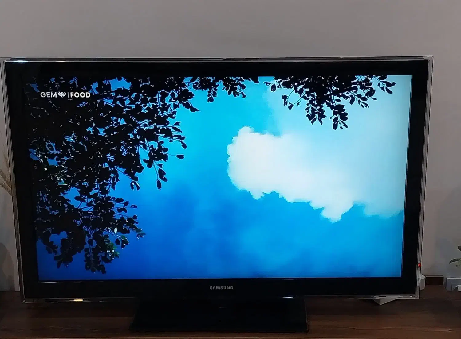 تلویزیون سامسونگ ۴۶ فول اچ دی صفحه لمسی|تلویزیون و پروژکتور|مشهد, جاهد شهر|دیوار