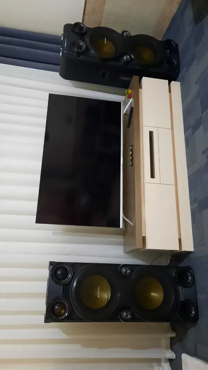 تلویزیون ۵۵ اینچ سونیا|تلویزیون و پروژکتور|قم, دروازه چوبی|دیوار