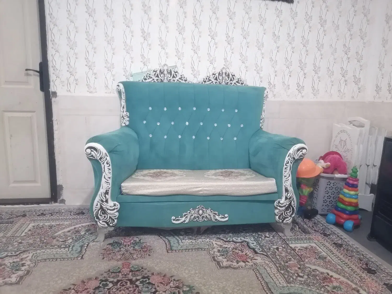 مبل هفت نفره|مبلمان خانگی و میز عسلی|تربت‌حیدریه, پایانه مسافربری تربت حیدریه|دیوار