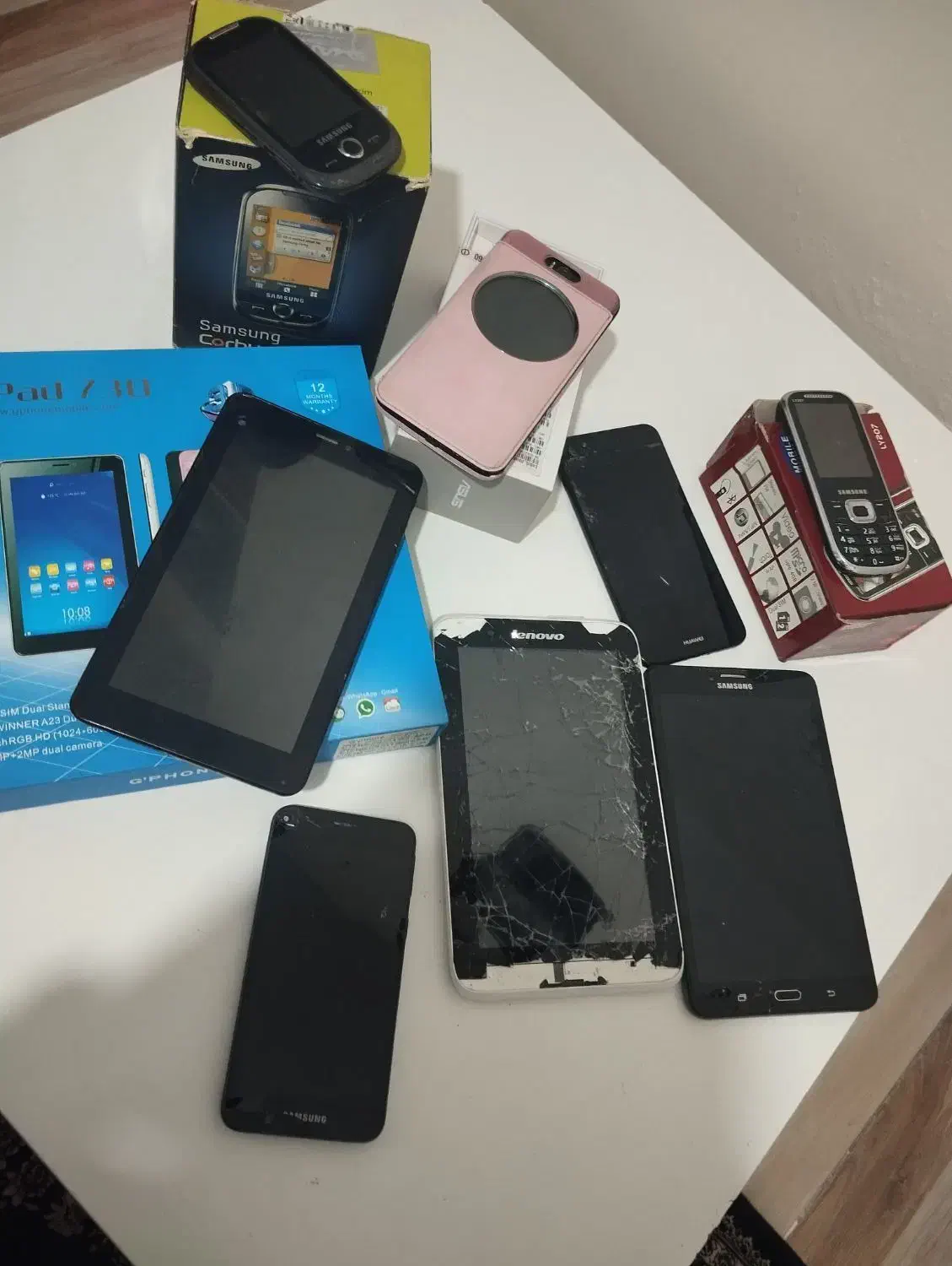 تعدادی گوشی خراب|موبایل|بهارستان, |دیوار