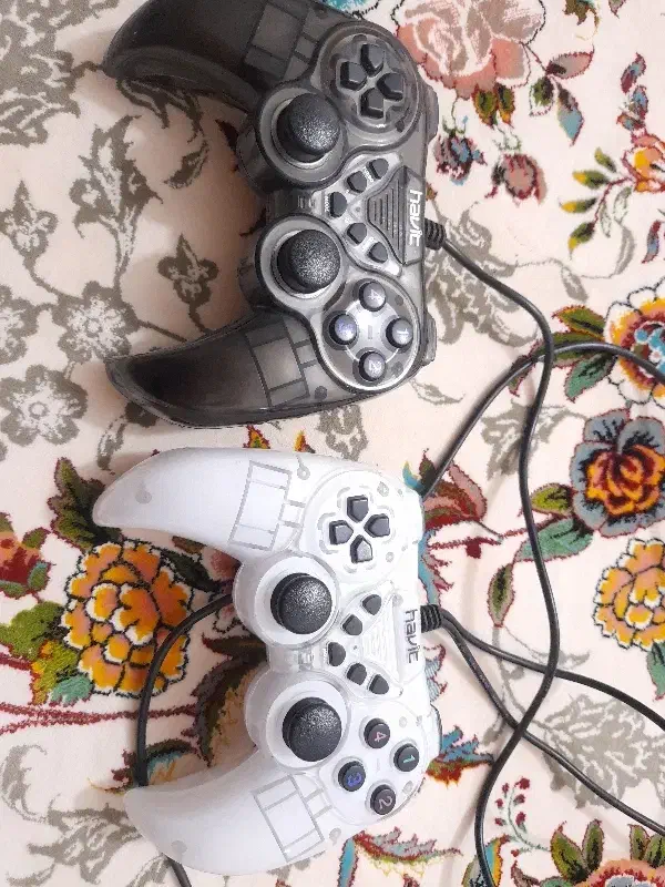 دوعدد دسته پلی استیشن حرفه ای|کنسول، بازی ویدئویی و آنلاین|کرمانشاه, |دیوار