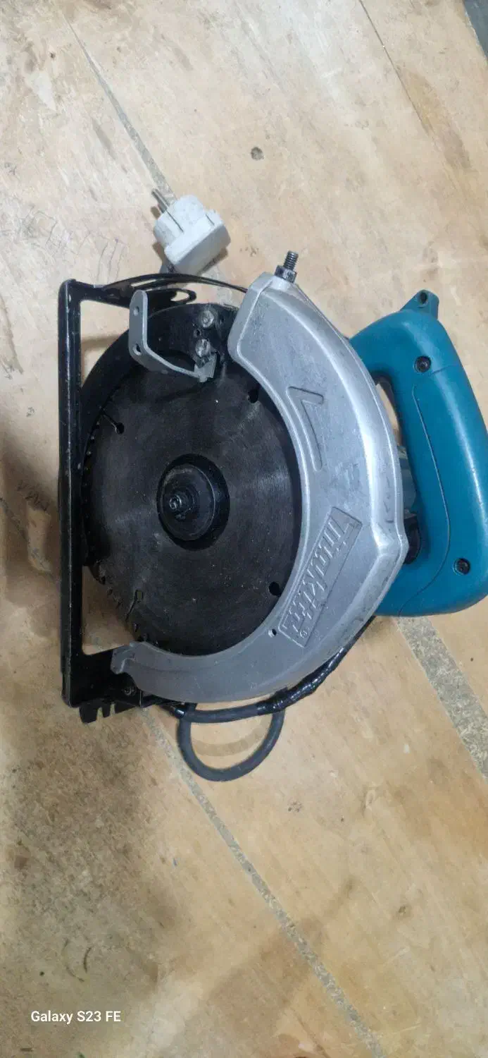 گرد بر ماکیتا آره دیسکی  اصل ژاپن|ابزارآلات|تهران, نارمک جنوبی|دیوار