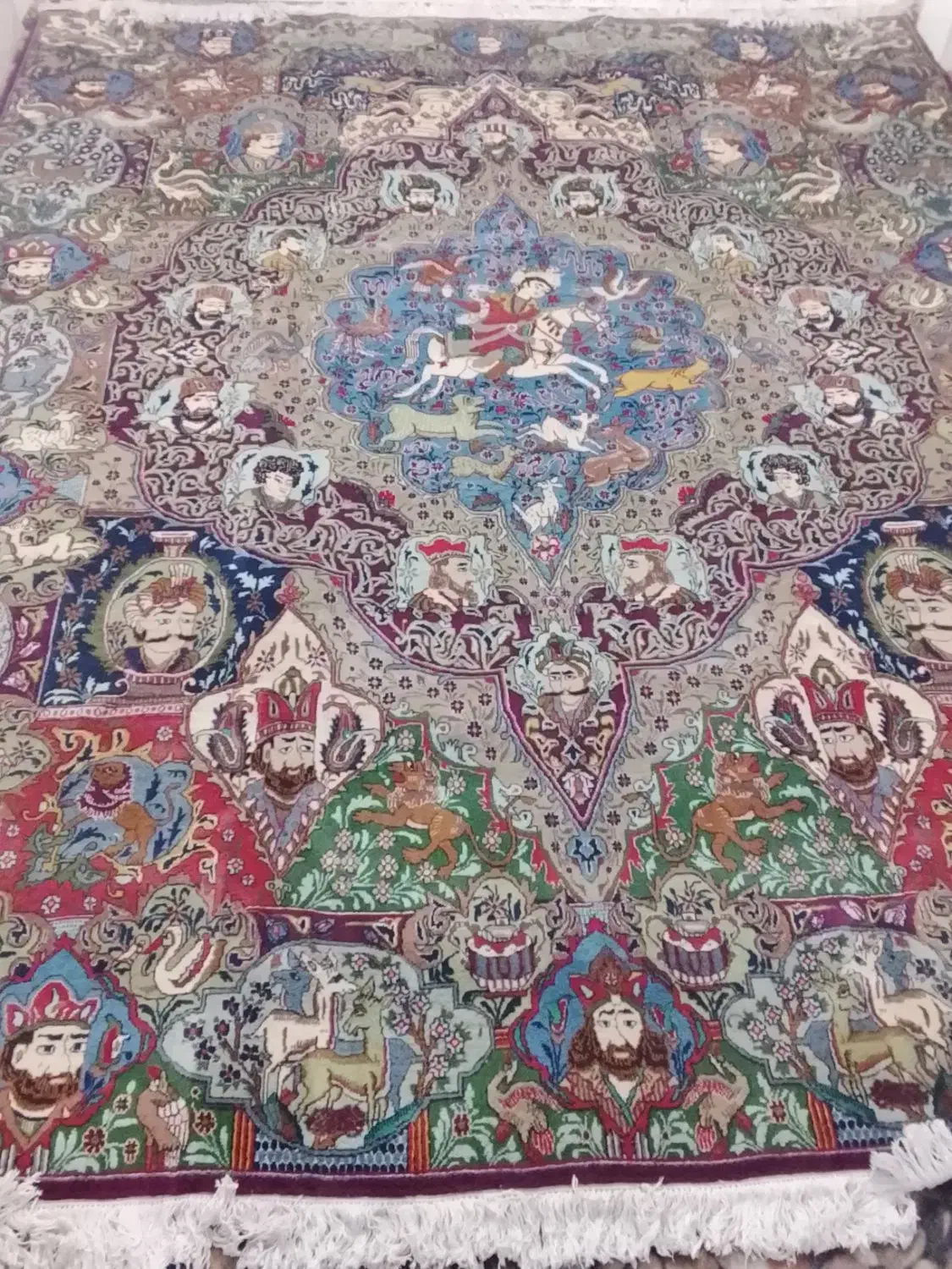 فرش ۱۲متری سلاطین (کرک)فوق العاده زیبا|فرش|بهارستان, |دیوار