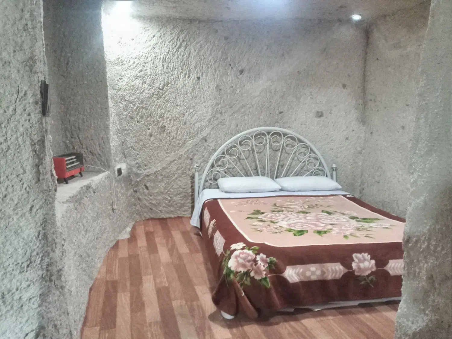 سوئیت سخره ای در کندوان|اجارهٔ کوتاه‌مدت آپارتمان و سوئیت|اسکو, |دیوار