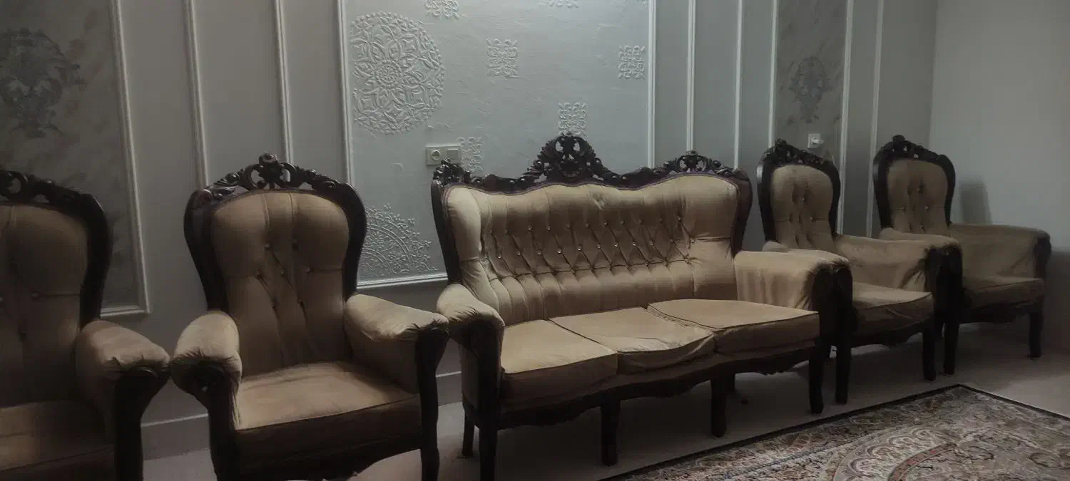 مبل|مبلمان خانگی و میز عسلی|قم, زنبیل آباد|دیوار
