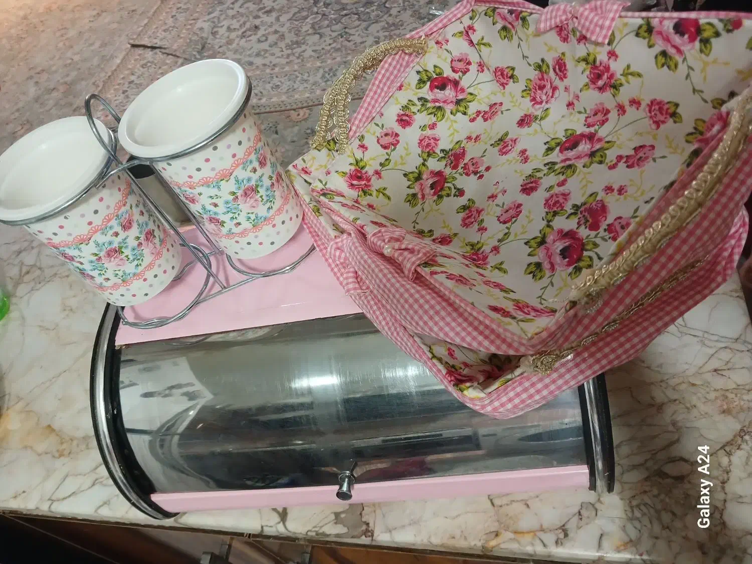 جانونی.دوعدد ظرف نون.جا قاشق چنگال|ظروف نگهدارنده، پلاستیکی، یک‌بارمصرف|مشهد, گلشور|دیوار