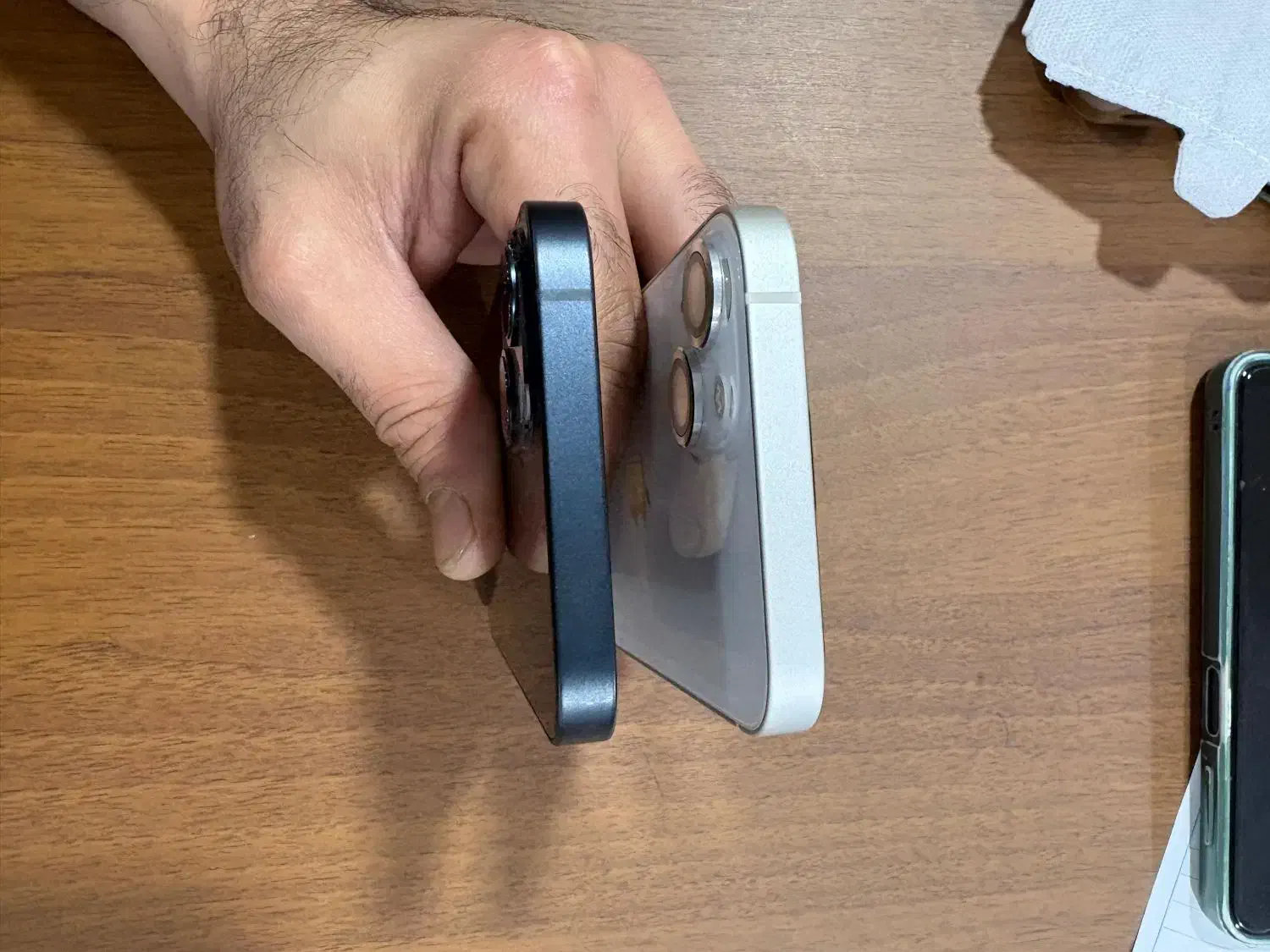 دو عدد آیفون ۱۳ سفید و مشکی مشابه آک|موبایل|اهواز, کمپلو شمالی|دیوار