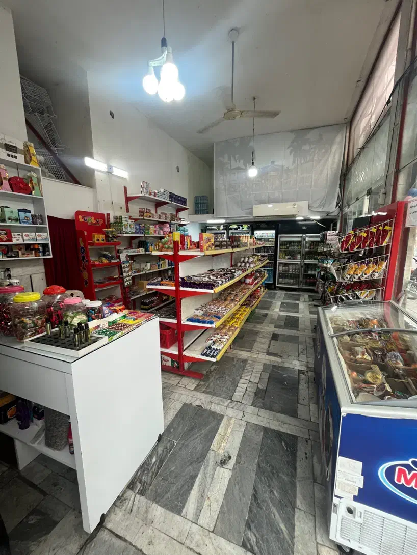 واگذاری تمامی لوازم و کالاها (سوپرمارکت)|اجارهٔ مغازه و غرفه|قائمشهر, |دیوار