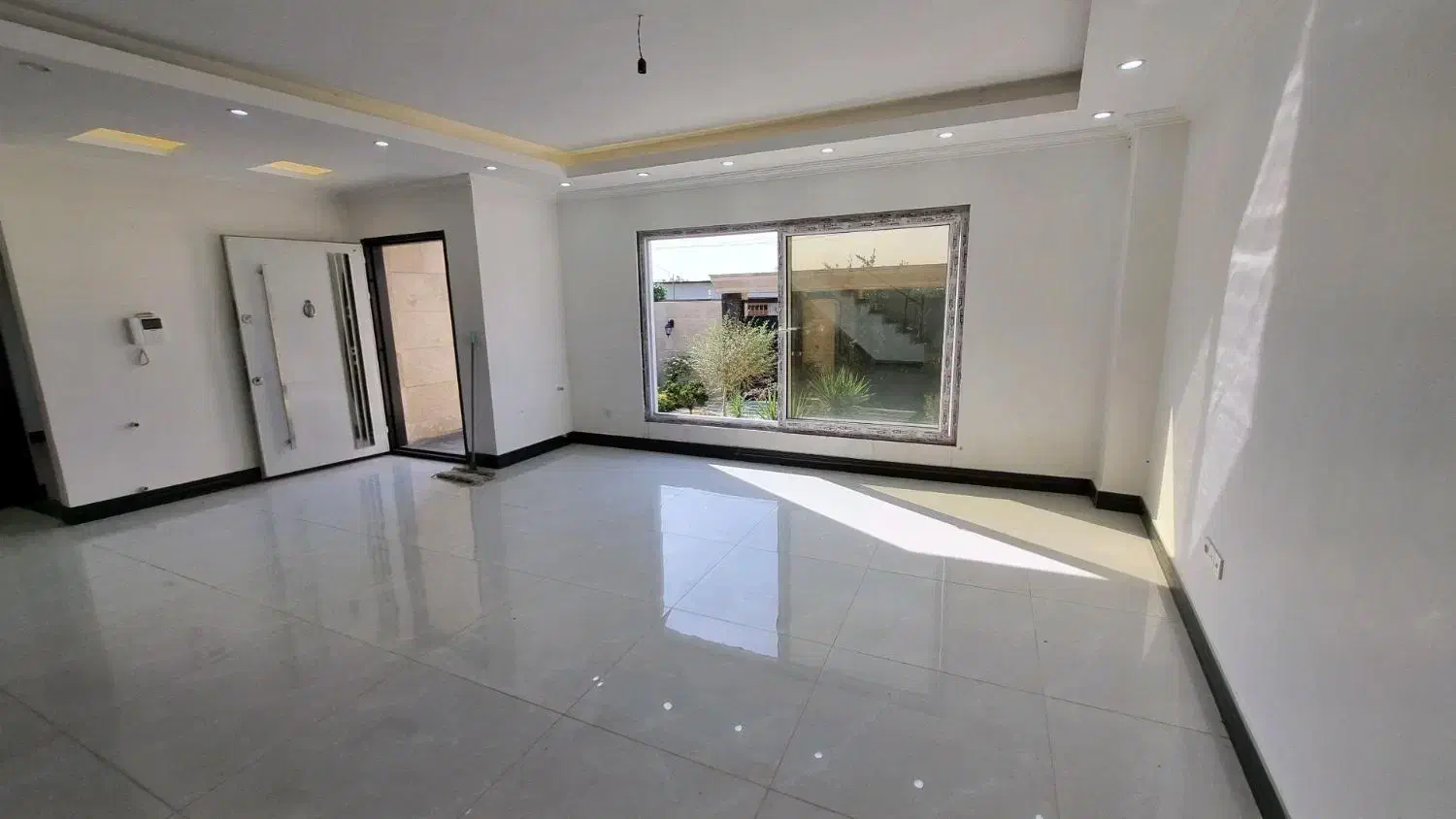 فروش ویلا دوبلکس ۲۰۰متری آهنگر کلا بیشه سر|فروش خانه و ویلا|قائمشهر, |دیوار