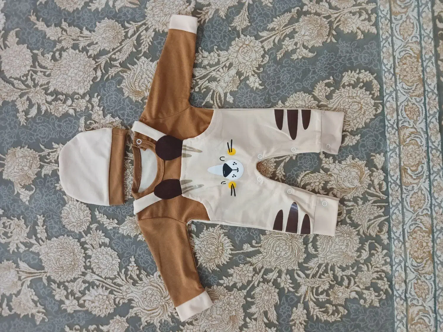 ست سرهمی کلاه ببری خوشگل|کفش و لباس بچه|قم, بیست متری ولیعصر|دیوار