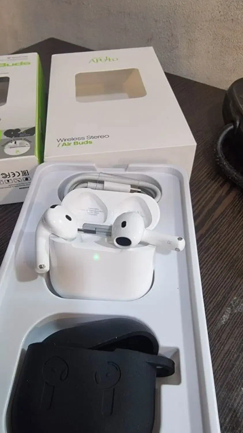 هدفون بلوتوثی با نویز کنسلینگ|لوازم جانبی موبایل و تبلت|زنجان, |دیوار