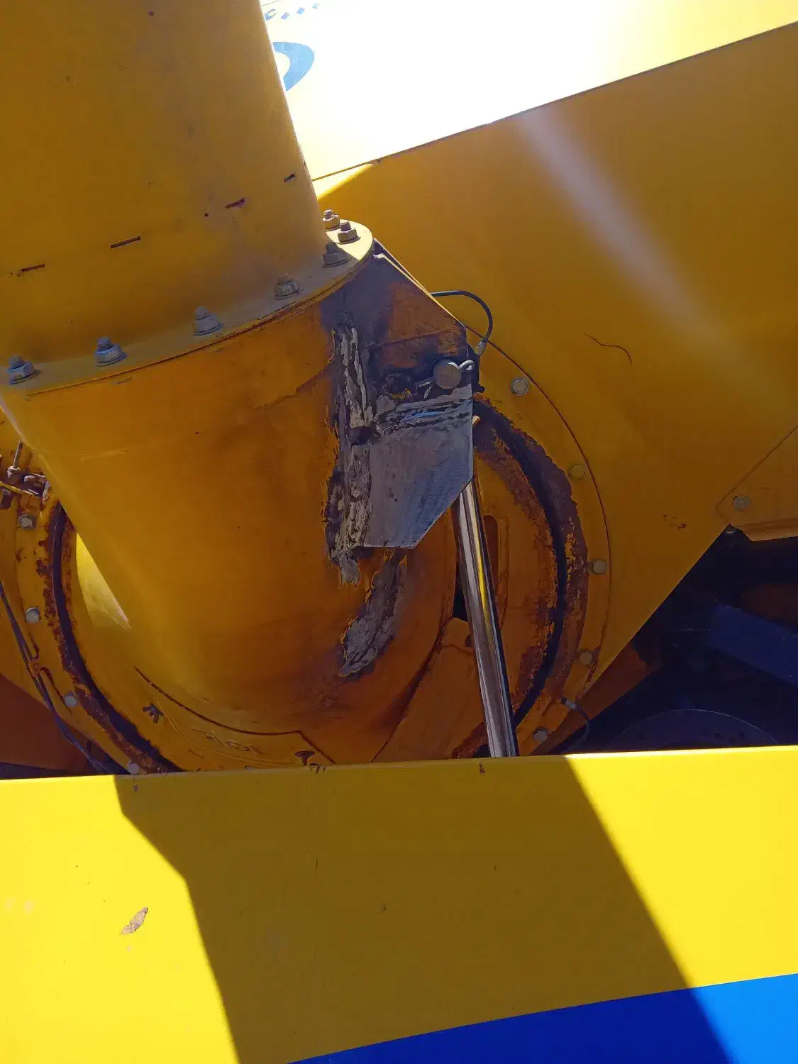 تعمیر کمباین نیوهلند و جاندیر سیار|خدمات پیشه و مهارت|خرامه, |دیوار