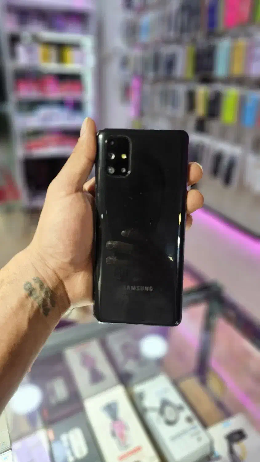 m51 تمیز|موبایل|شیراز, شهرک مفتح|دیوار