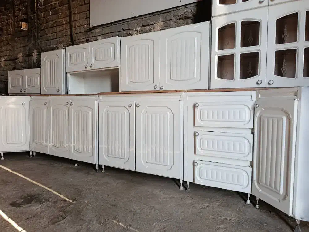 ۱۰مترکابینت فلزی دست دوم آماده نصب|مصالح و تجهیزات ساختمان|شیراز, ماه فیروزان|دیوار