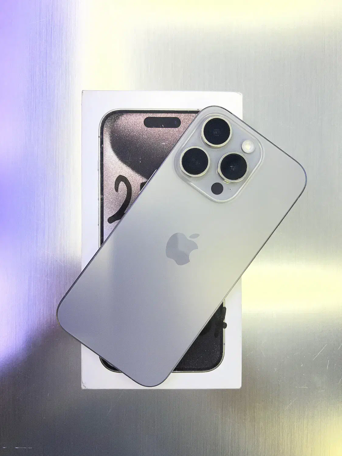 آیفون ۱۵ پرو ۲۵۶ CH باتری ۸۹٪ رجیسترشده|موبایل|تهران, سیمای ایران|دیوار