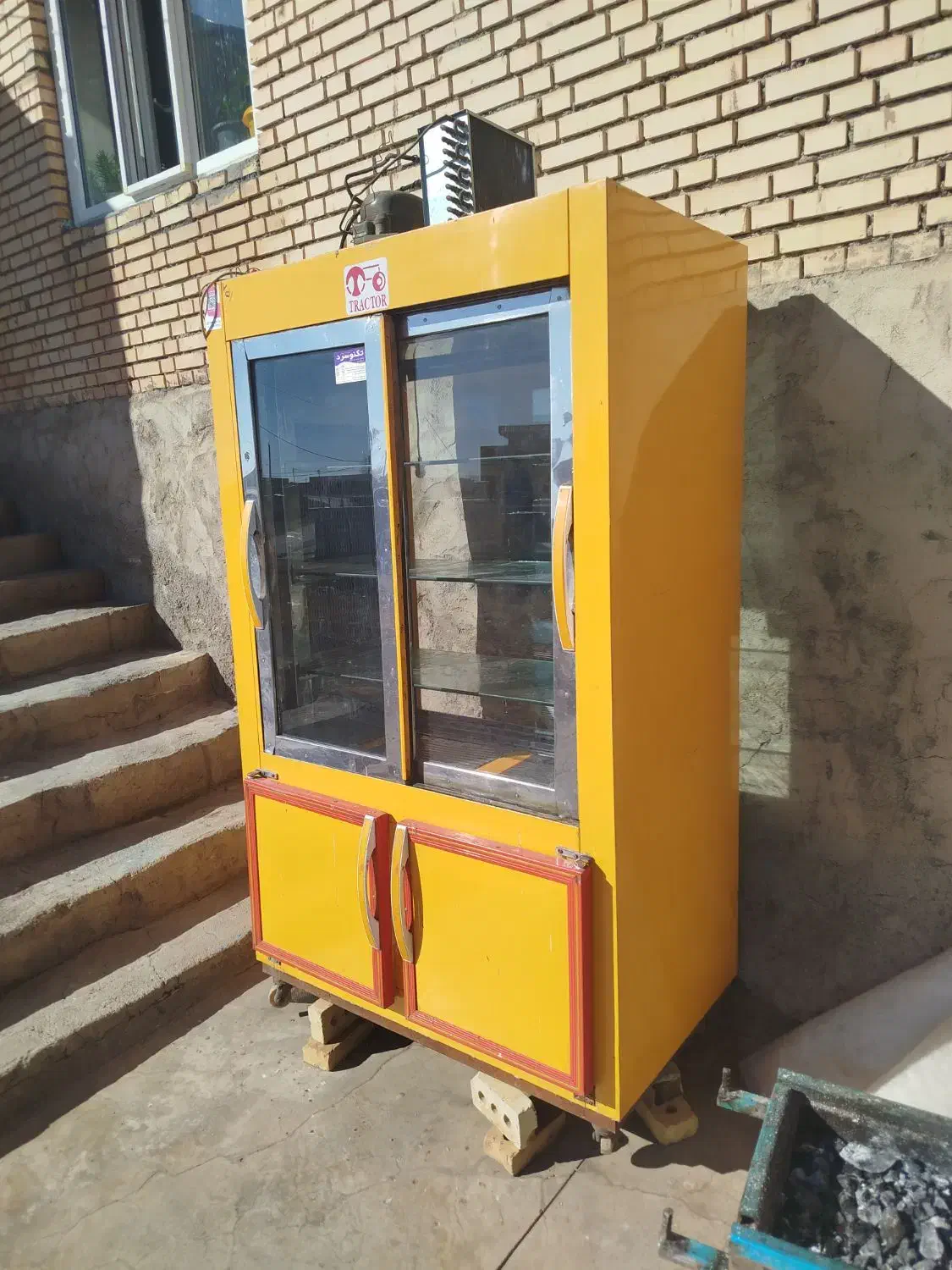 یخچال ایستاده مغازه در حد صفر|فروشگاه و مغازه|نظر کهریزی, |دیوار