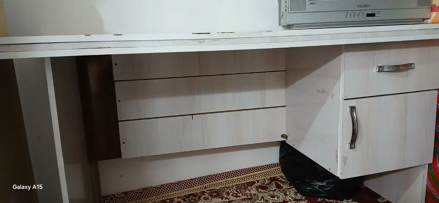 میز و کمد اداری|میز تحریر و کامپیوتر|بجنورد, |دیوار