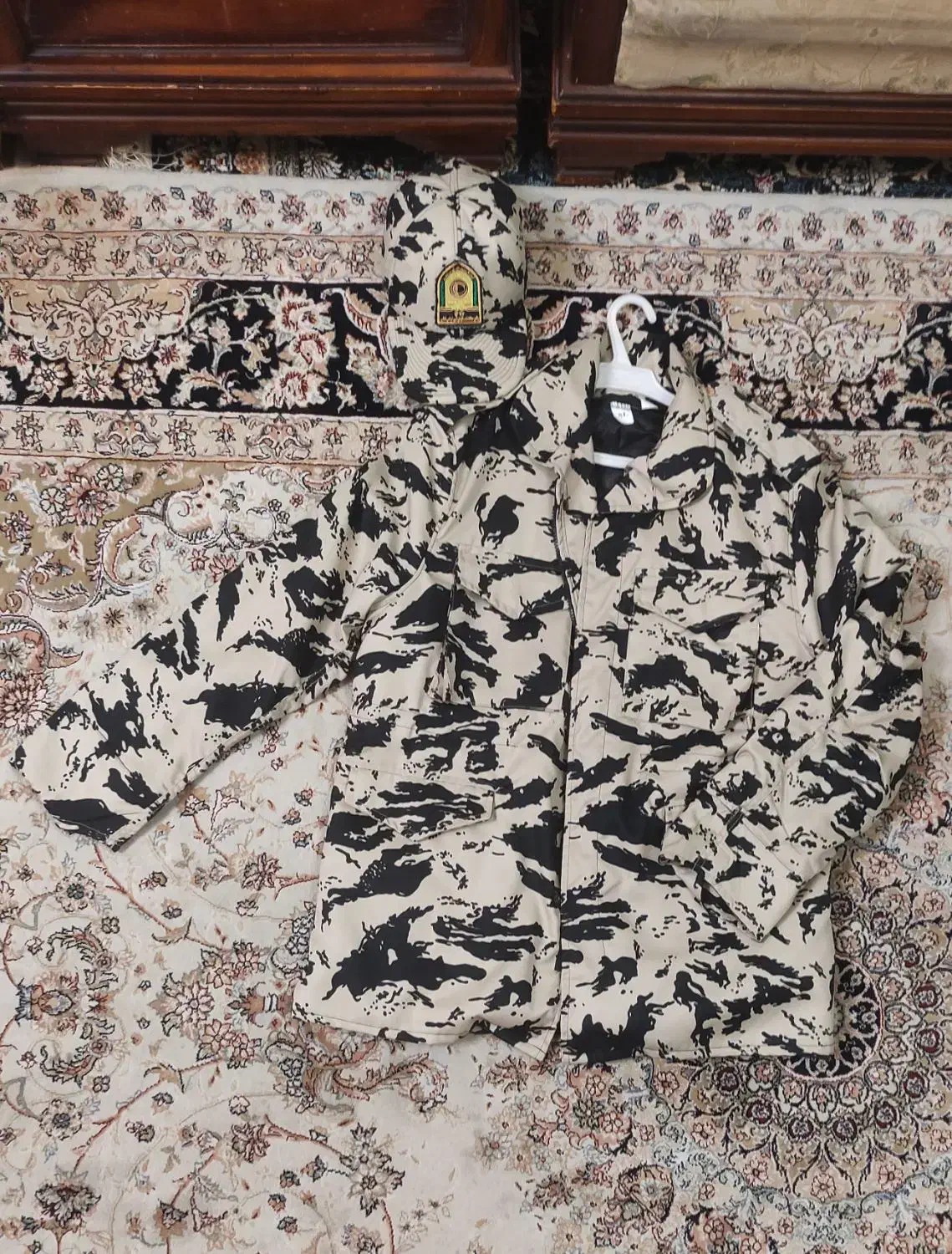 لباس نظامی اورکت و پوتین|لباس|تهران, شکوفه (عبدل آباد)|دیوار