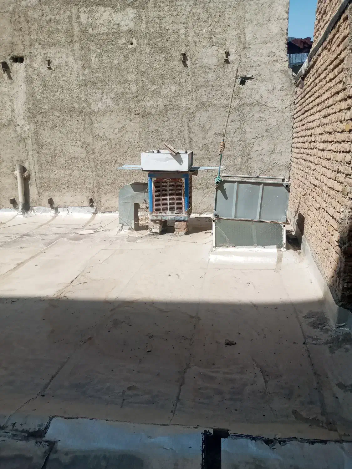 خ فروش ۸۴متری۱۶۷۰  رهن و اجاره  ۱۵۰تومان۳ تومان|فروش خانه و ویلا|کرج, گلدشت|دیوار