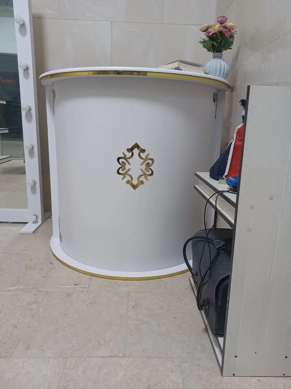 وسایل سالن زیبایی|آرایشگاه و سالن‌های زیبایی|محمدیه-قزوین, |دیوار