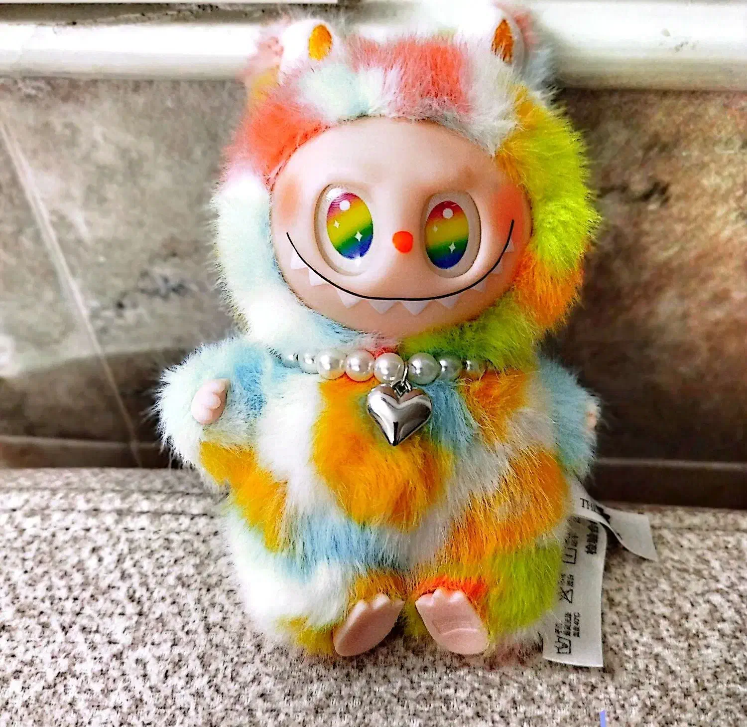 لبوبو رنگی نو|اسباب‌بازی بچه|قم, نیروگاه|دیوار