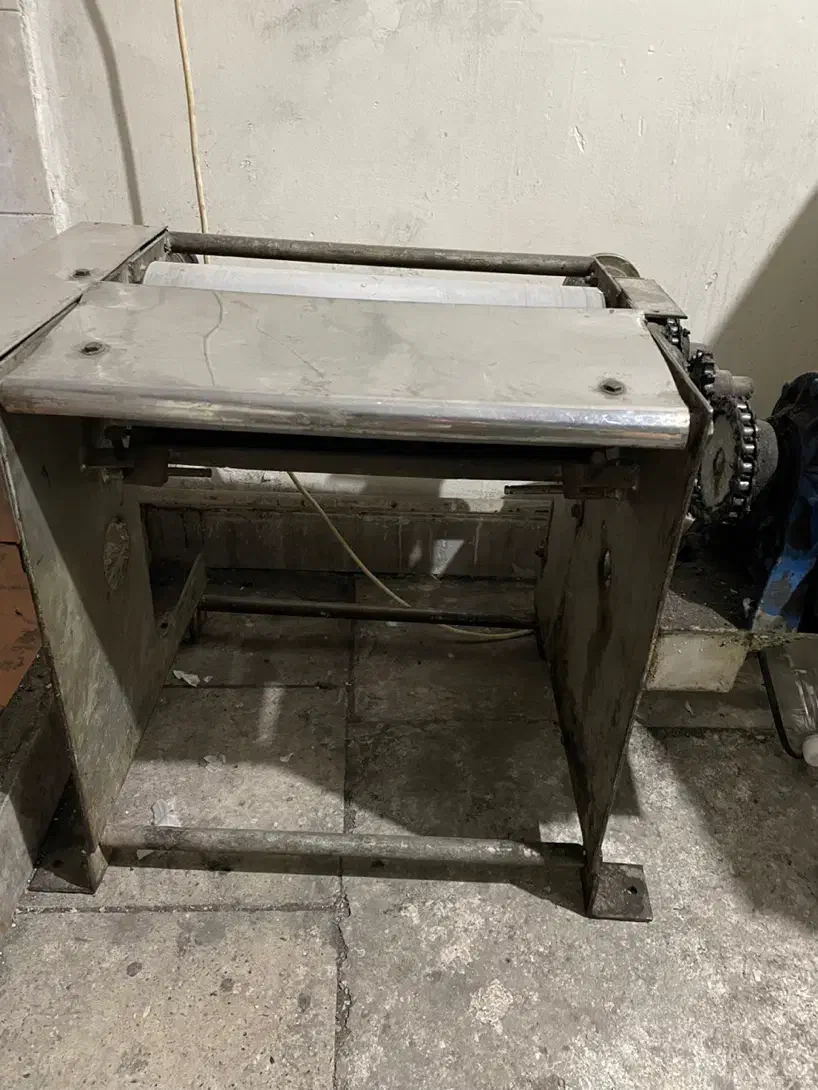 خمیرگیر و صافکن خمیر صنعتی سالم و آماده کار|کافیشاپ و رستوران|کرج, آق تپه|دیوار