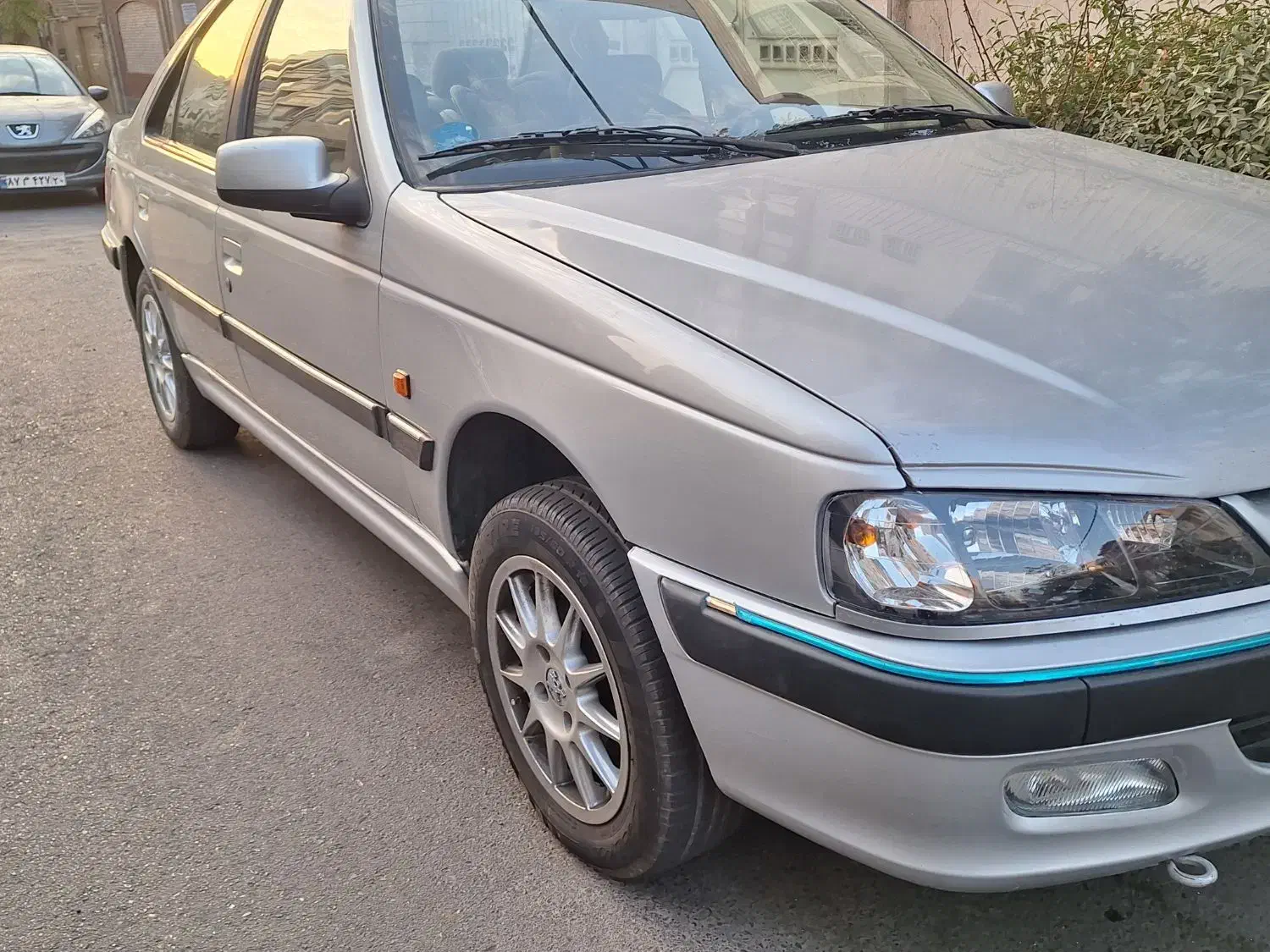 پژو پارس ۸۴ درحد|خودرو سواری و وانت|تهران, حافظیه|دیوار