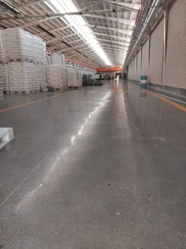 بتن ریزی و آرماتور بندی کف|خدمات پیشه و مهارت|تهران, بوستان چیتگر|دیوار