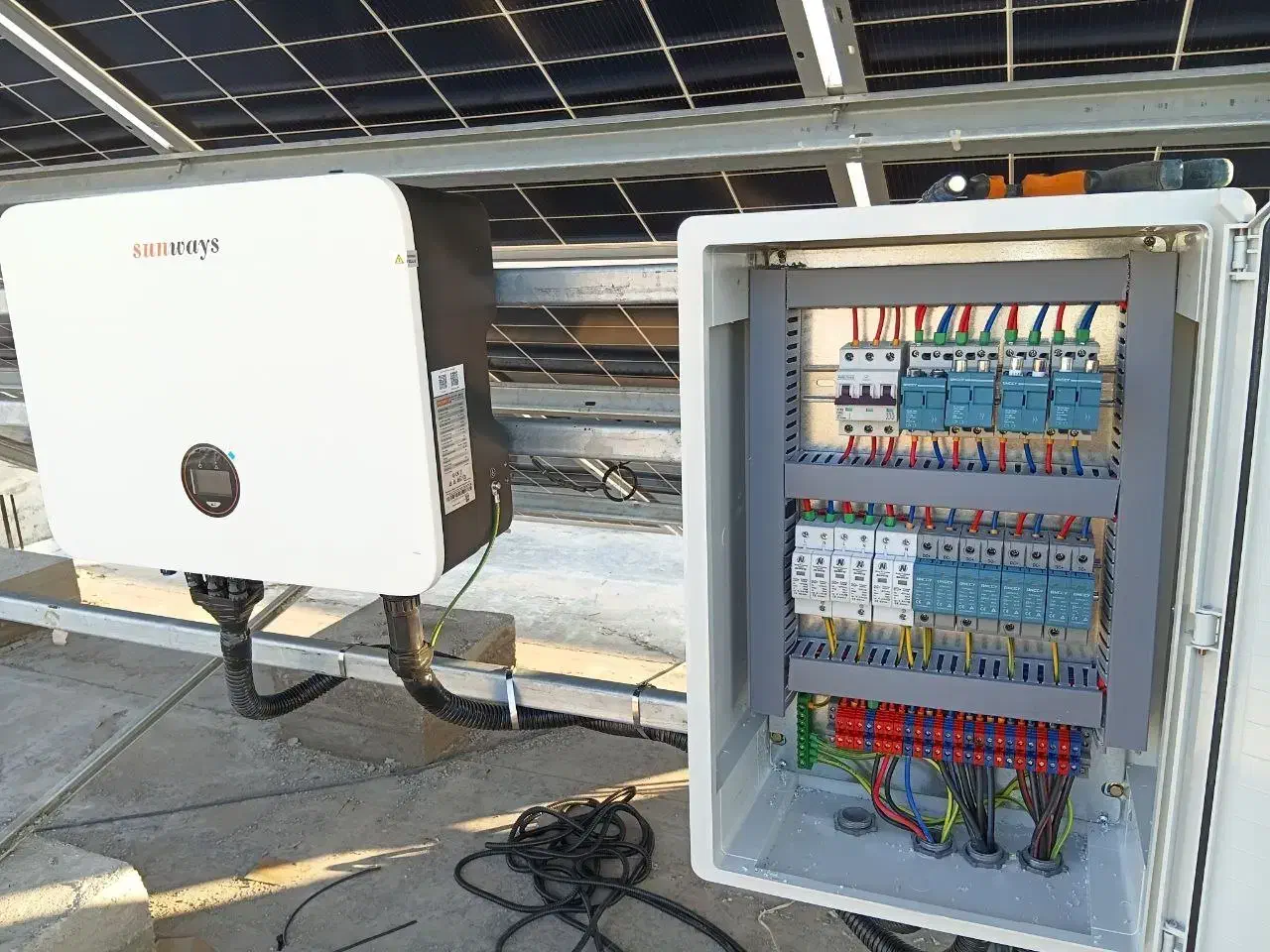 سلول های خورشیدی|خدمات پیشه و مهارت|مرند, |دیوار