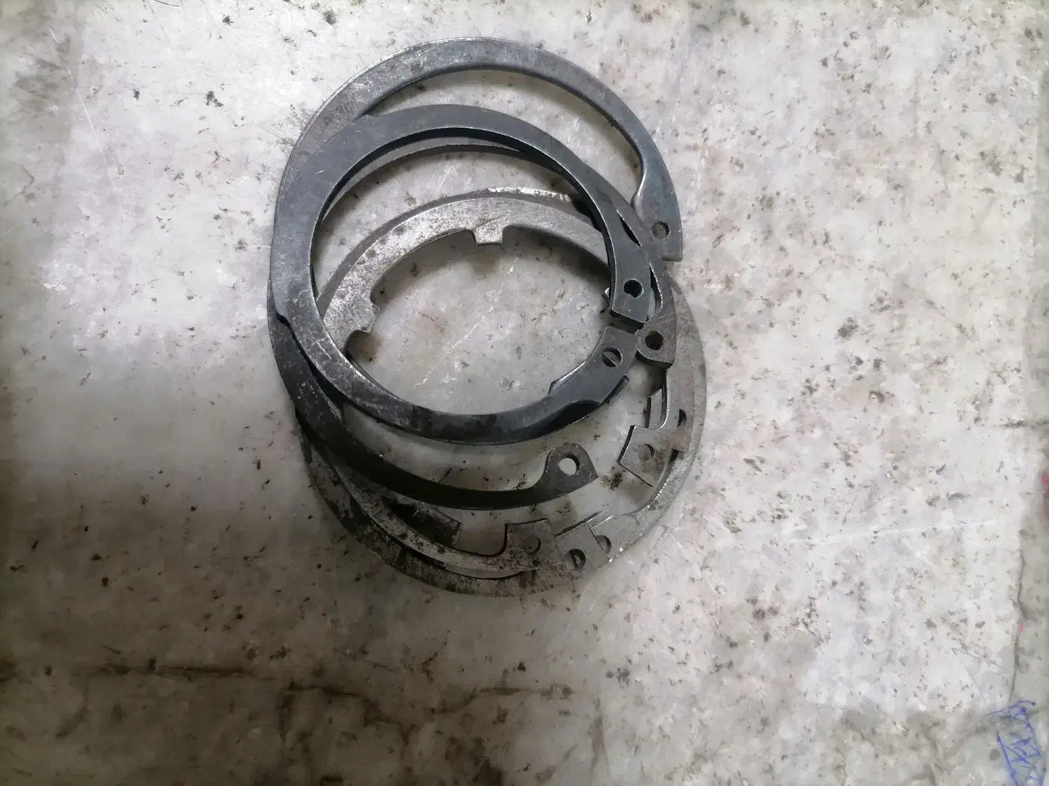 یک سری لوازم ماشین انباری|قطعات یدکی و لوازم جانبی|مهریز, |دیوار