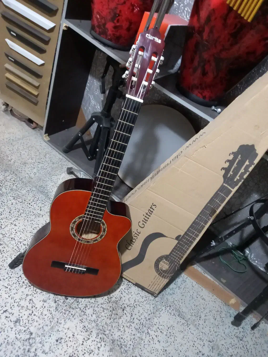 گیتار کلاریس چین مدل CCG 100C|گیتار، بیس، امپلیفایر|ارومیه, |دیوار