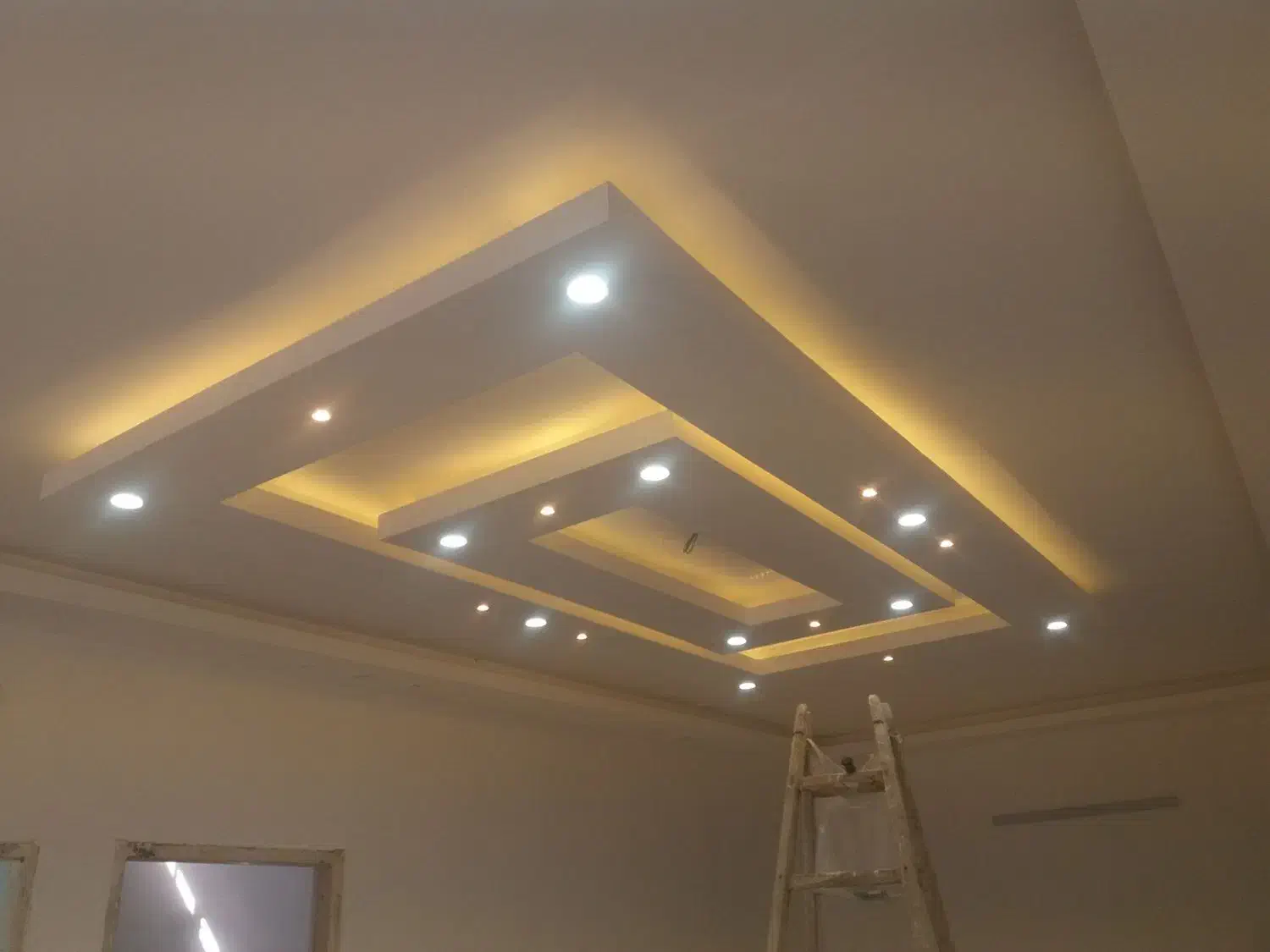 گچکاری|خدمات پیشه و مهارت|تربتحیدریه, میدان مرکزی|دیوار