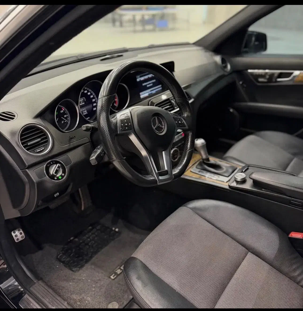 بنز c200 2014|خودرو سواری و وانت|تهران, ده‌ونک|دیوار