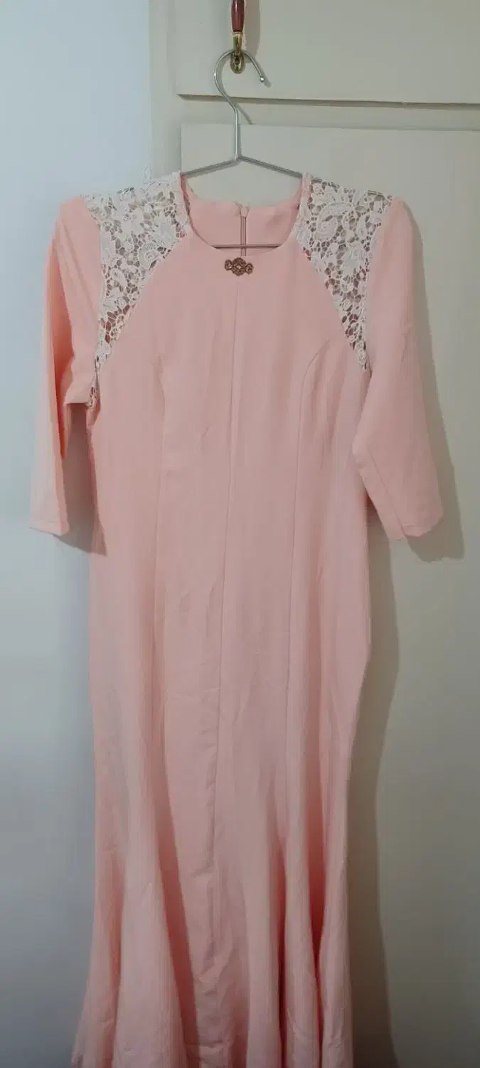 لباس مجلسی ماکسی دنباله دار|لباس|تهران, هفده شهریور|دیوار