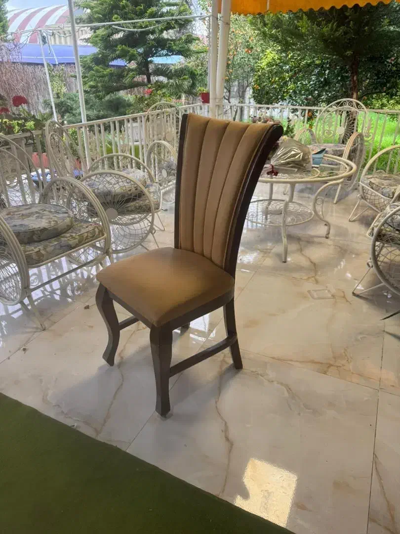 صندلی در حد نو دویست عدد( توضیحات)|میز و صندلی غذاخوری|قائمشهر, |دیوار