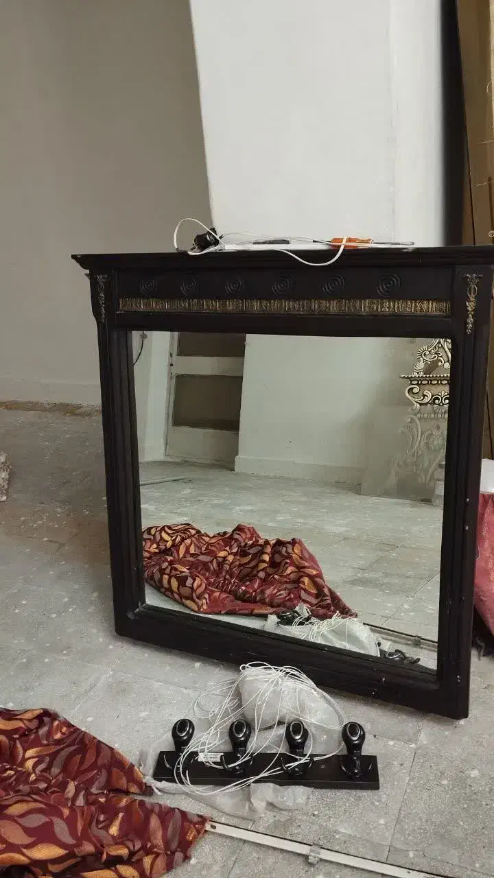 آینه بزرگ با قاب|آینه|مشهد, شهرک ابوذر|دیوار