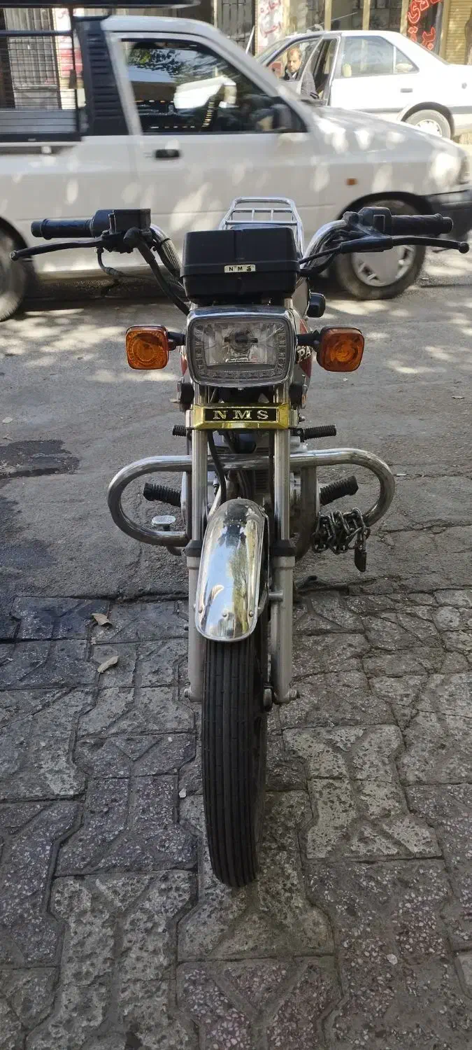 پرواز ۲۰۰ مدل ۱۴۰۲|موتورسیکلت|شهرضا, |دیوار