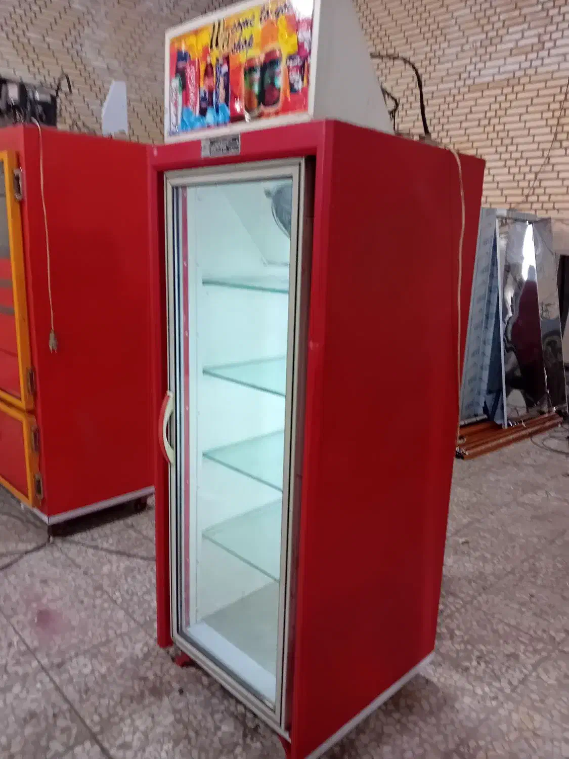 یخچال ایستاده ۸۰ سانتی|فروشگاه و مغازه|اصفهان, قهجاورستان|دیوار