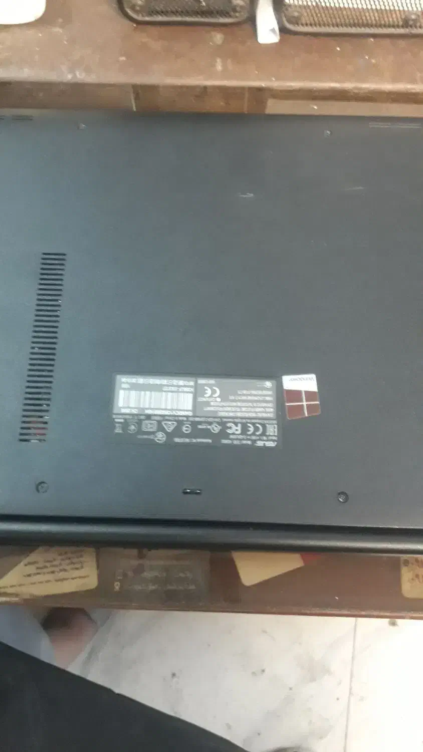 لبتاب|رایانه همراه|شیراز, تاچارا|دیوار