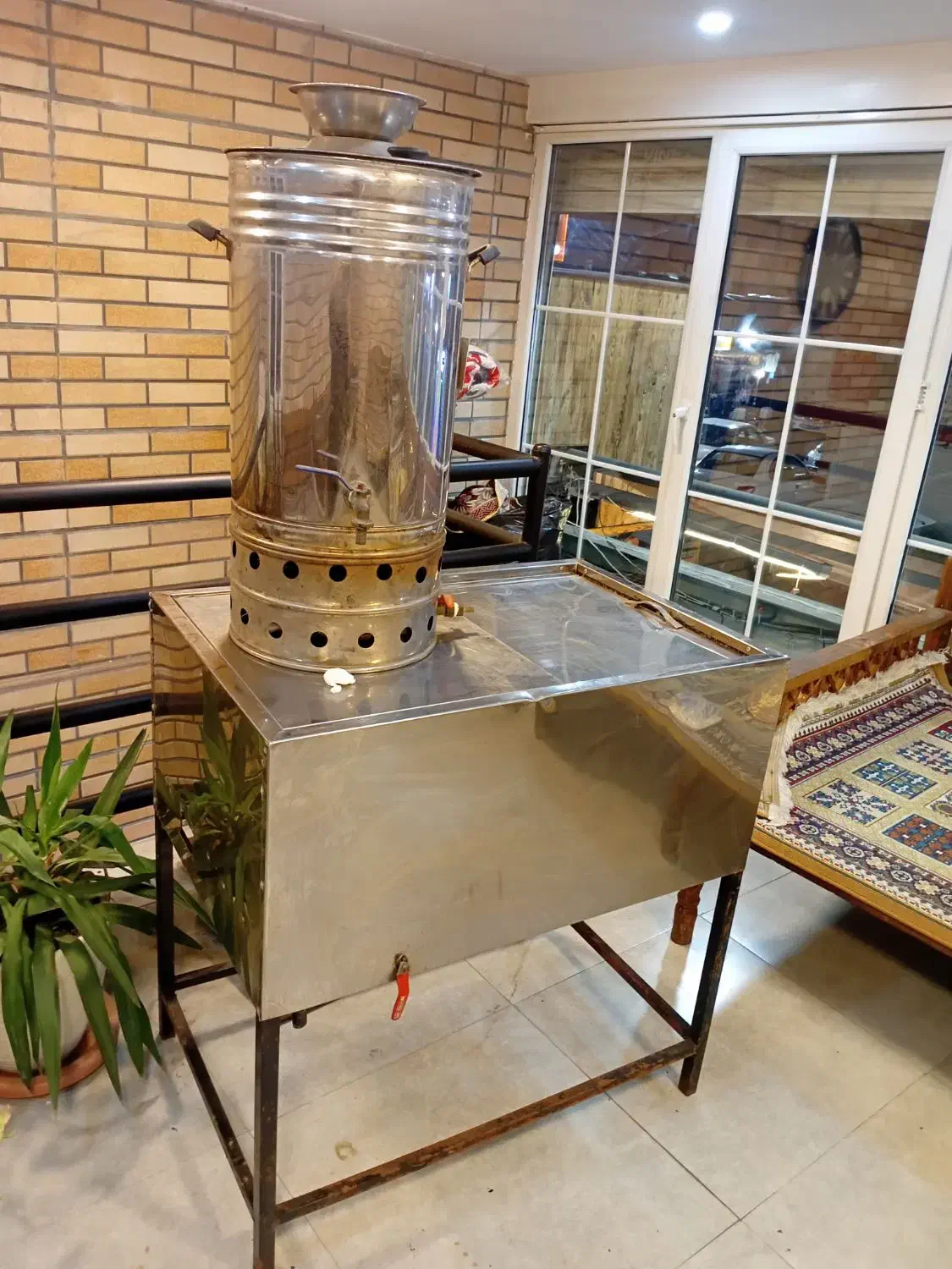 سماور فردیزی|کافیشاپ و رستوران|رشت, خواهر امام|دیوار