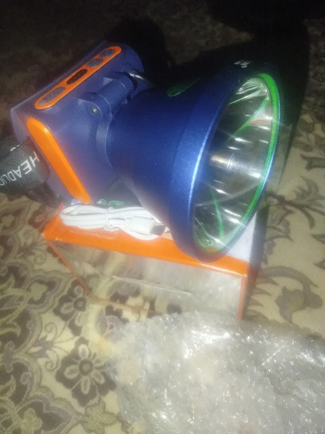 چراغ قو|لامپ و چراغ|سبزوار, گلشن|دیوار